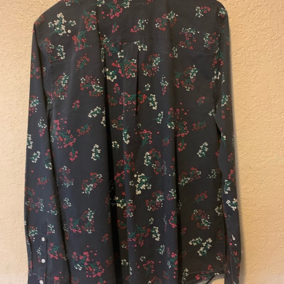 1901 Dress Shirt for Women - Picture 2 of 3